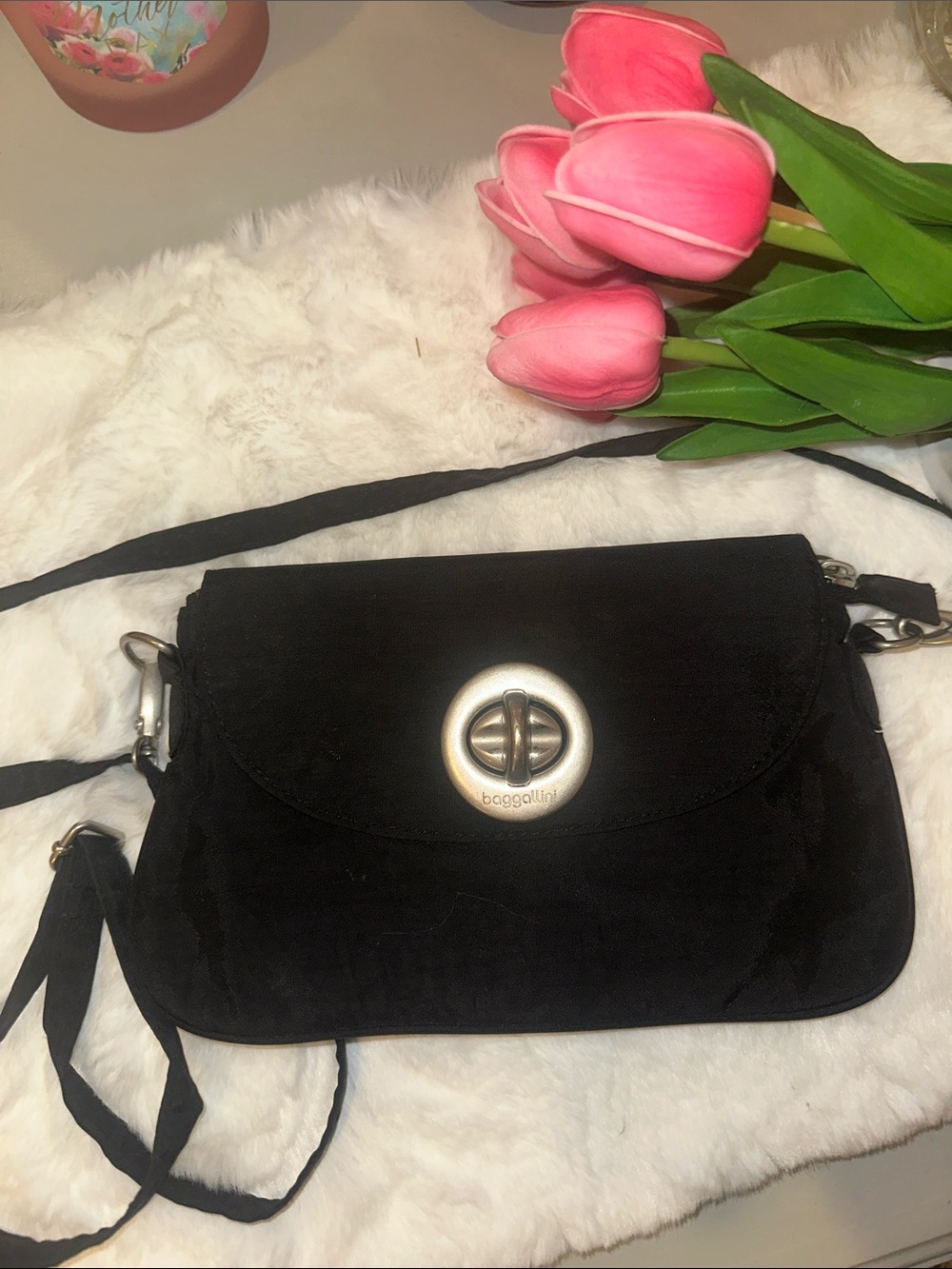Baggallini Black Crossbody Bag with Silver Accents
